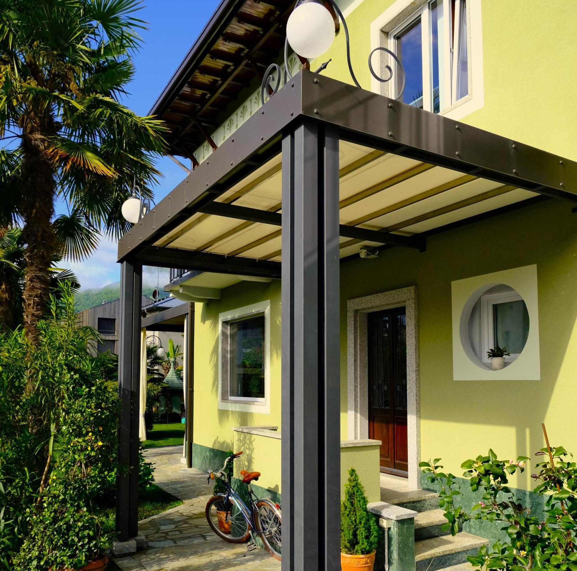 Residenza Laurum B&B Mandello del Lario Exterior foto